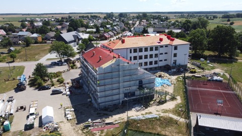Pokrycie dużego budynku — ujęcie 14